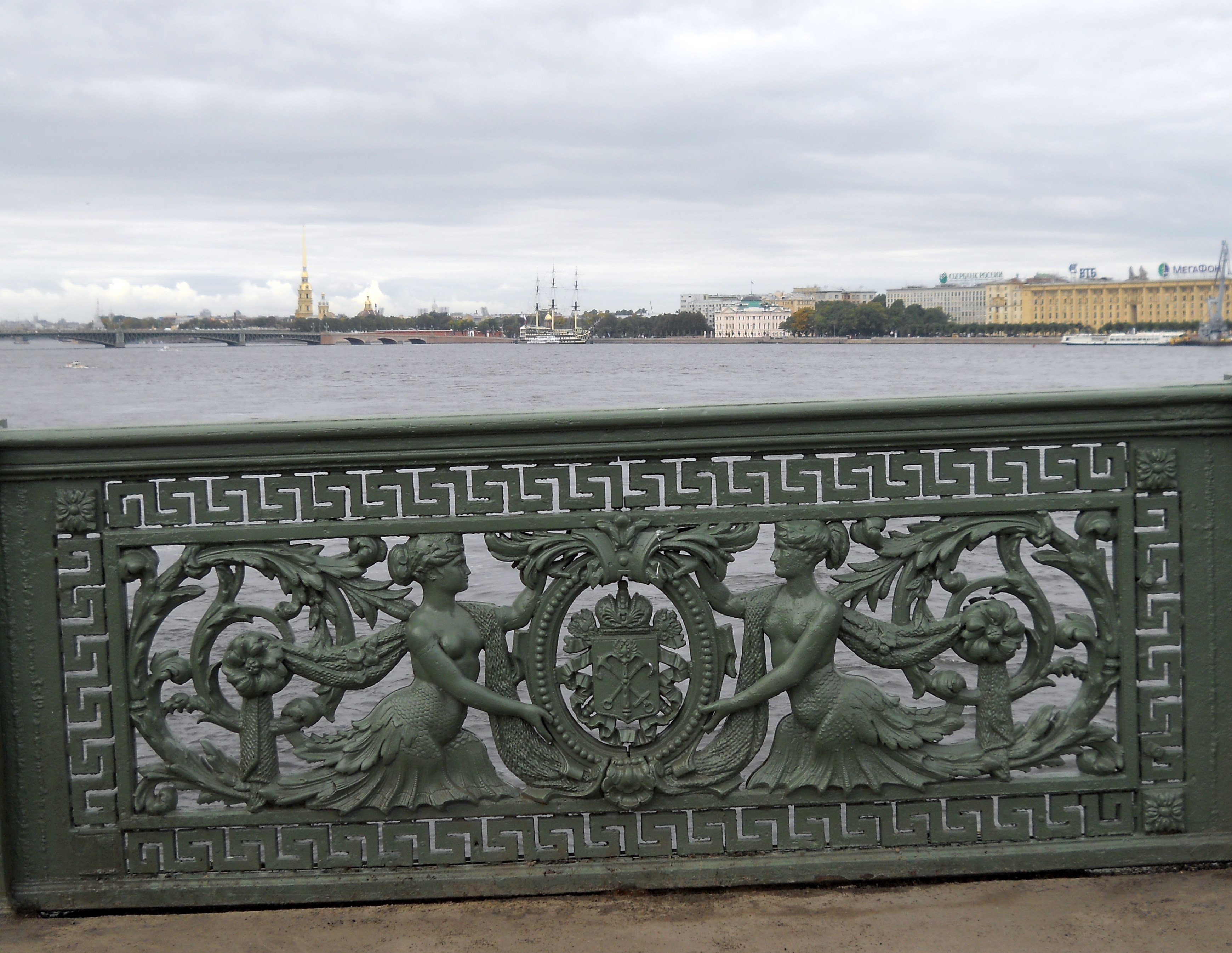 решетка литейного моста в санкт петербурге