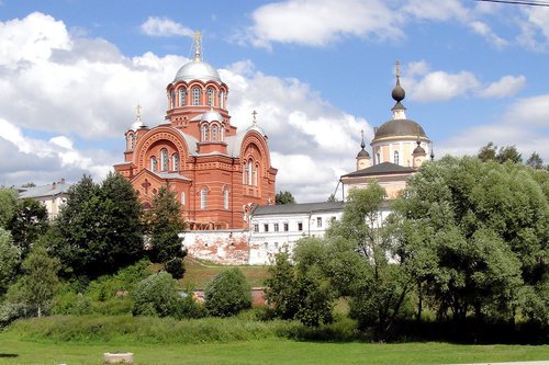 Покровский монастырь в Хотьково