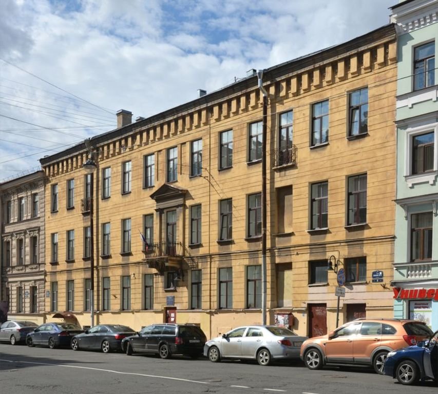 Восстания 38 спб. Графский переулок, 10 и угол владимирского проспекта, 11. Санкт-петербург 6 линия д 15. Ул восстания 38 санкт петербург. Здание дзержинки спб.