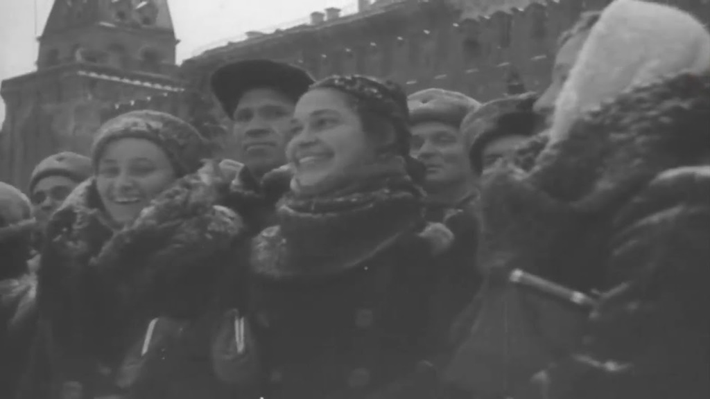 Выступление 3 июля 1941. Парад на красной площади. Московская паника 1941 года. Парад 1 мая 1941 года в Москве с немцами.