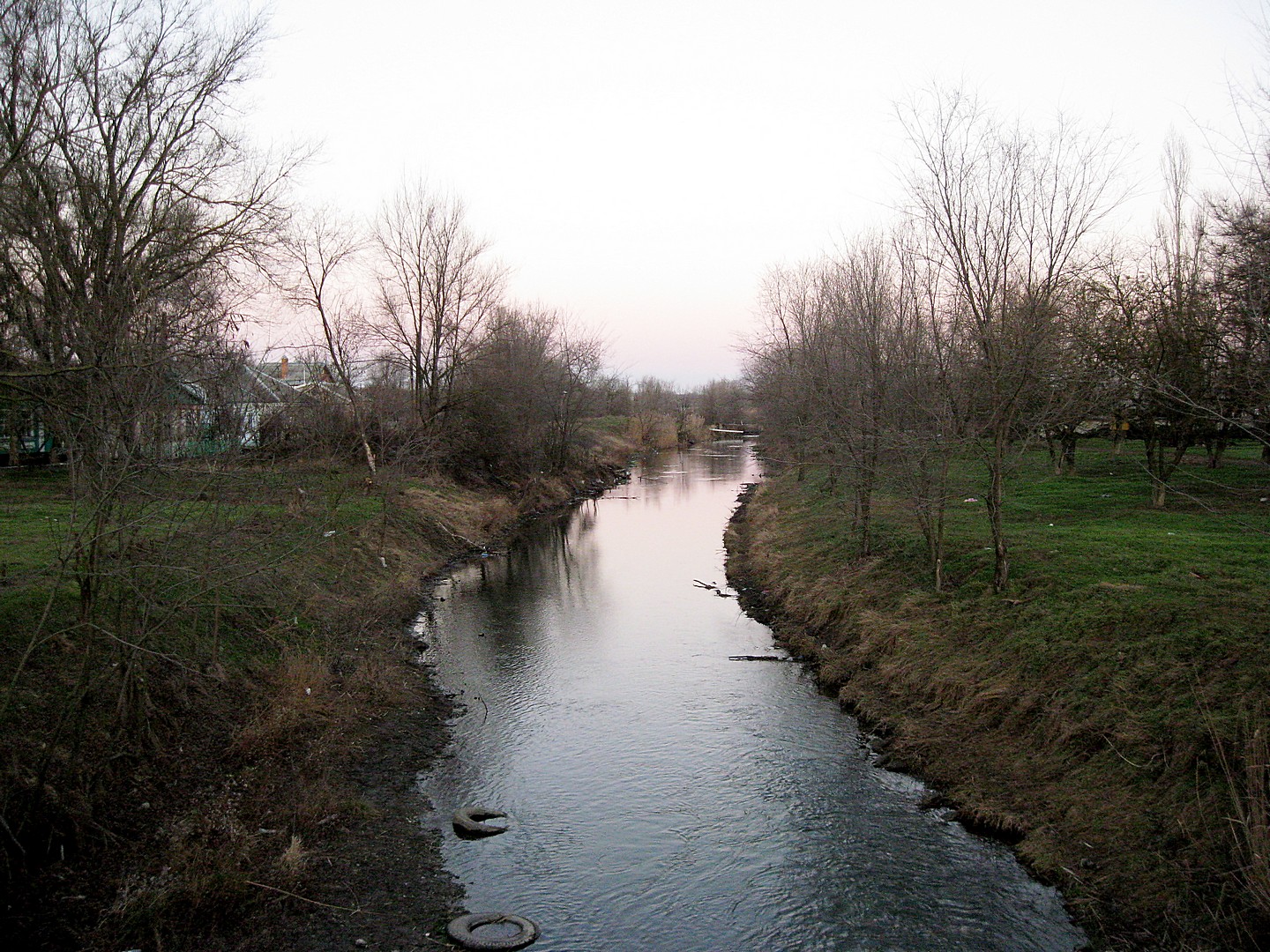 Река мокрая. Река чубурка ростовская область. Река мокрая. Балка сухая мечетка волгоград. Пруд мокрая мечетка волгоград.