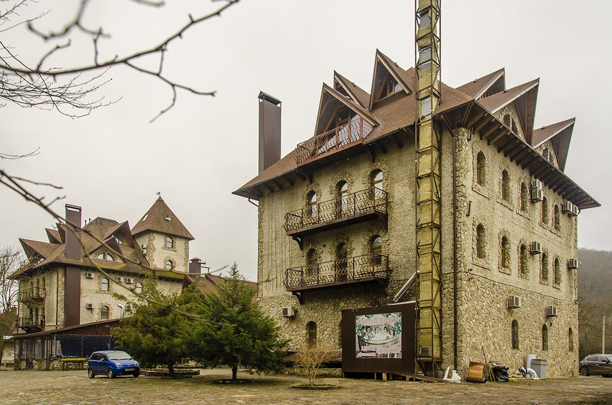 Отель старый замок горячий ключ