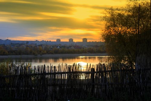 Закат над Иртышом.