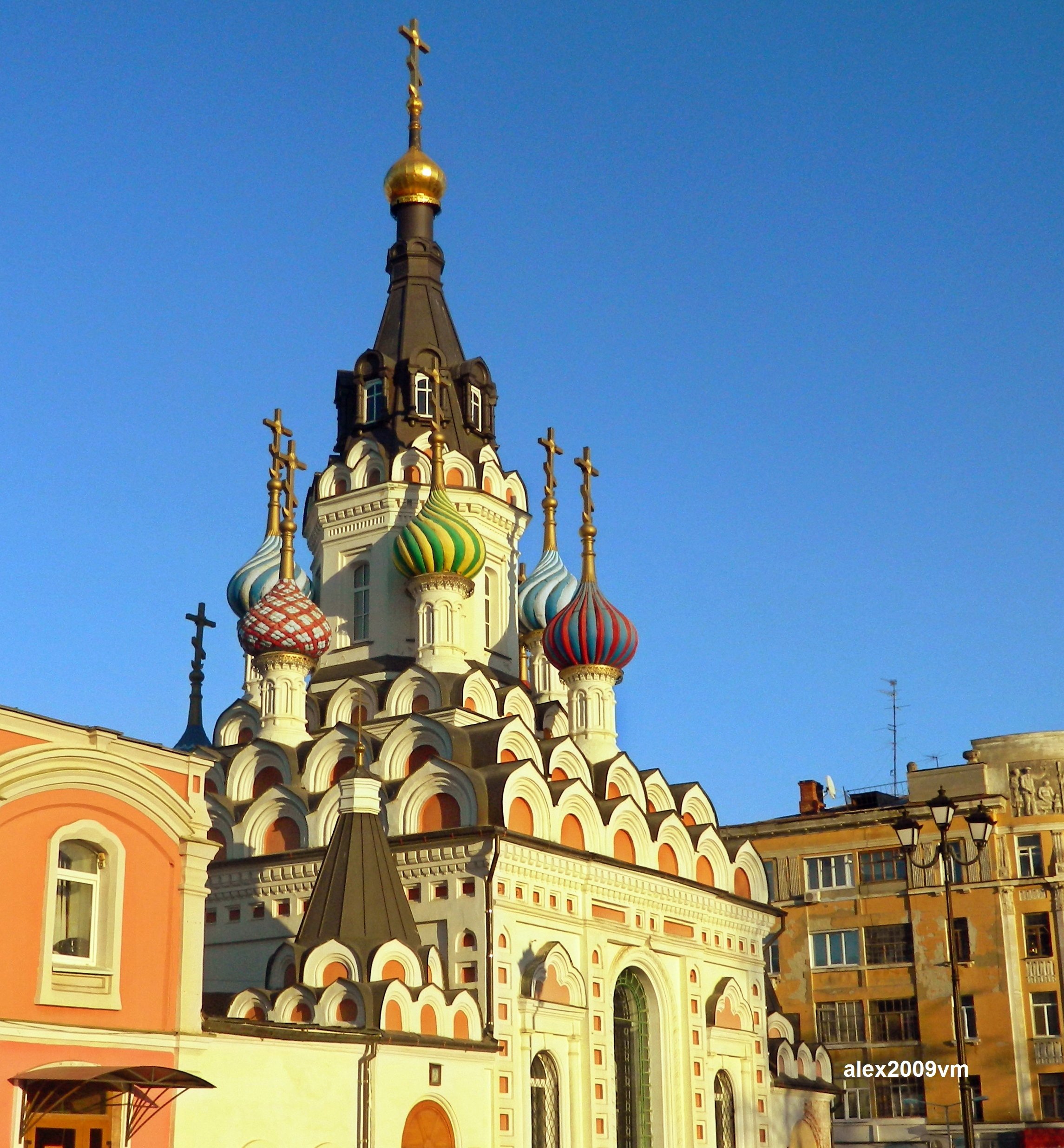 Церковь скорби. Утоли моя печали (Церковь, Саратов). Церковь Утоли Мои печали. Саратов Церковь Утоли моя печали планетарий. Храм Утоли Мои печали в Саратове фото.