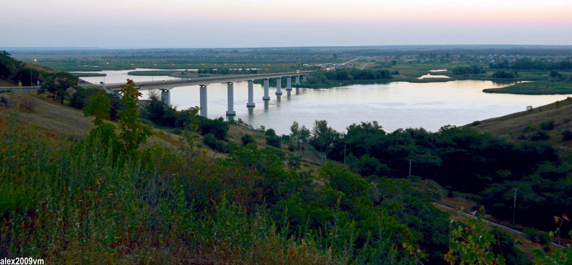 Дона вода волгоград. Мост через Дон в Калаче-на-Дону.