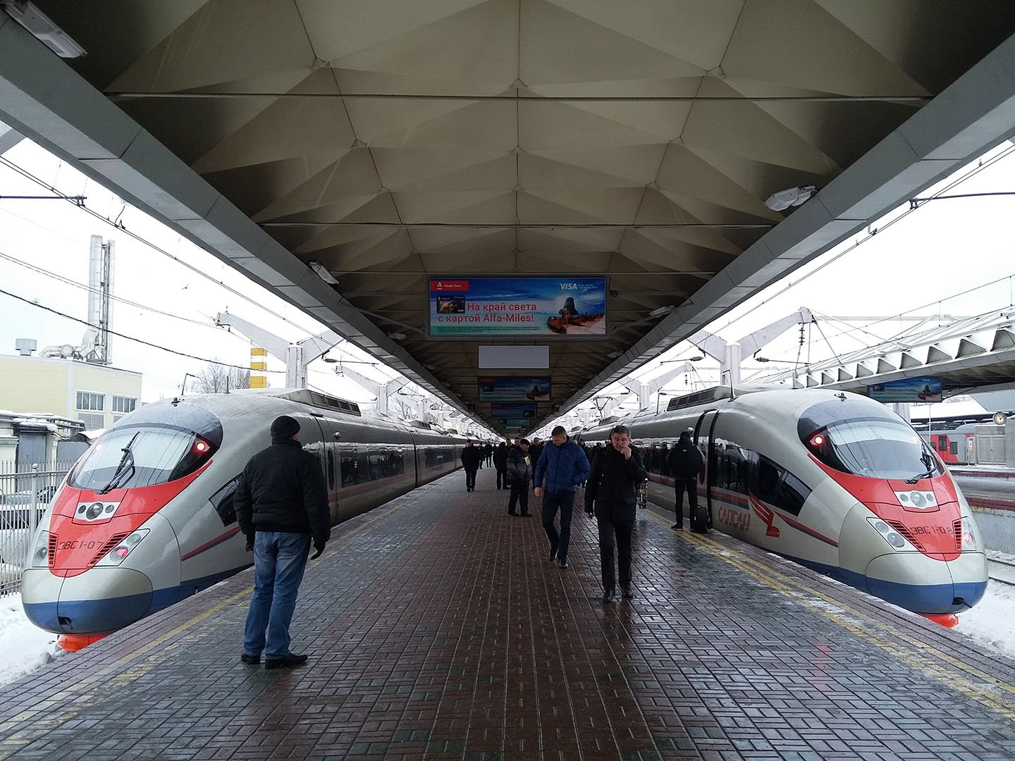 Скоростной поезд москва санкт петербург фото