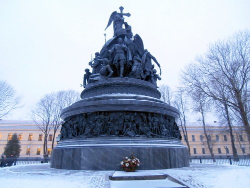 Памятник " Тысячилетие России "