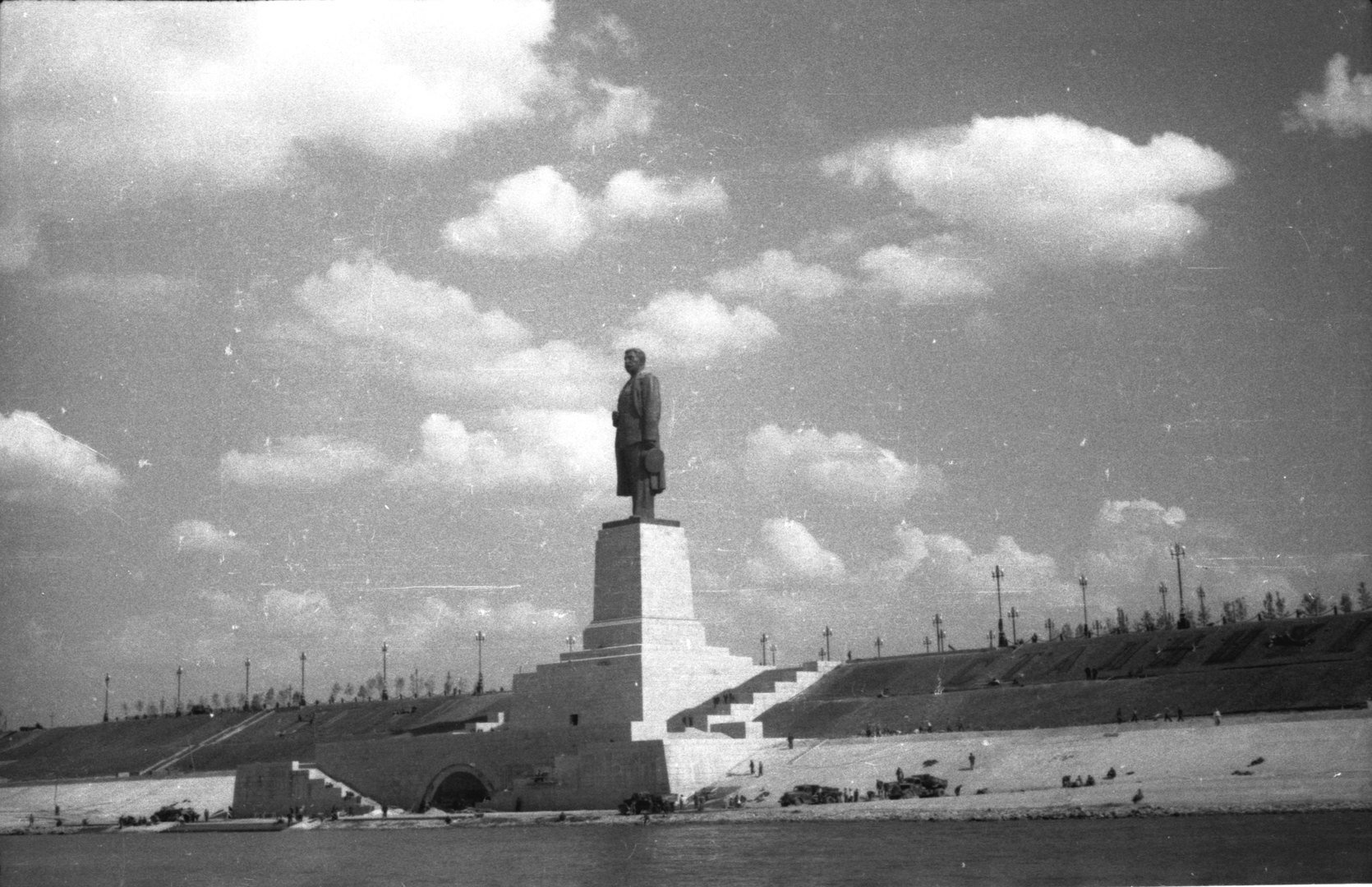 Волго-Донской канал статуя Сталина