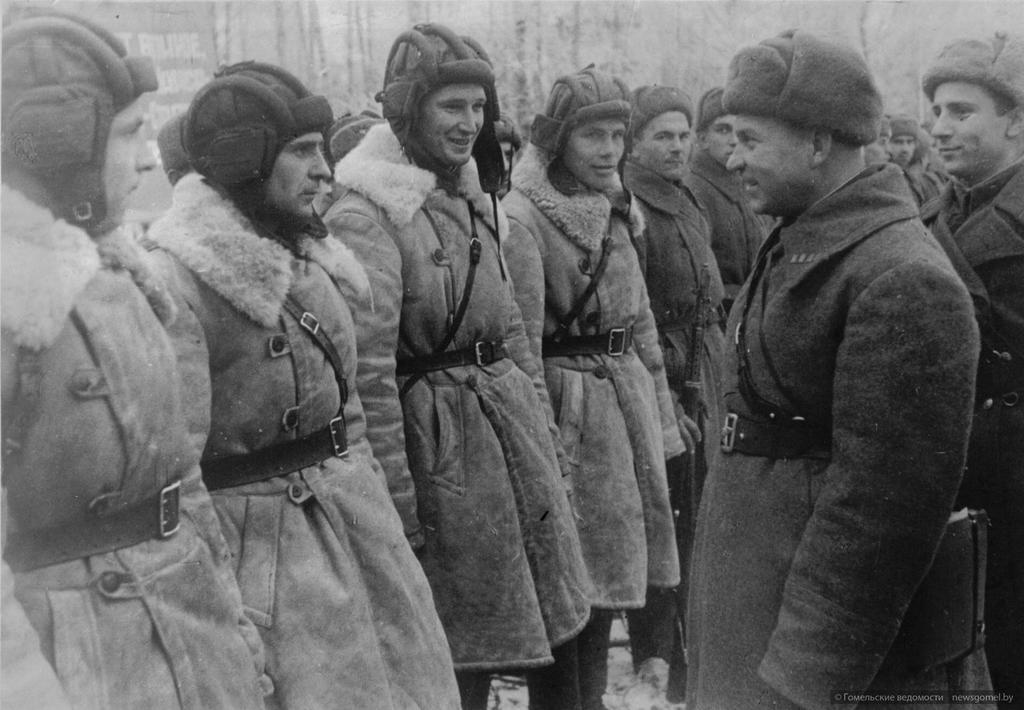 Полковник Лизюков. Ноябрь 1941 года Полковник Лизюков. Ноябрь 1941 года