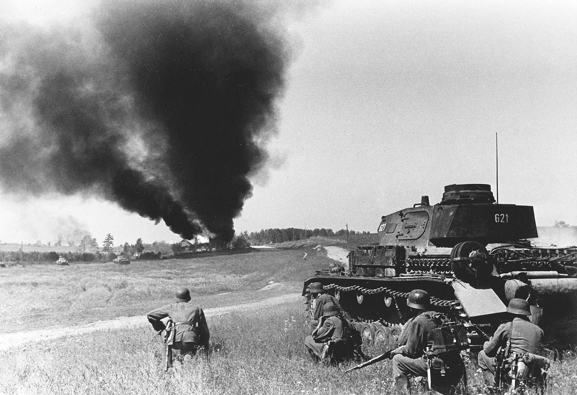 Нападение на советский союз 1941. Операция Барбаросса лето 1941. Немецкие танки 1941 года Барбаросса. Наступление Германии 22 июня 1941. Наступление вермахта 1941.