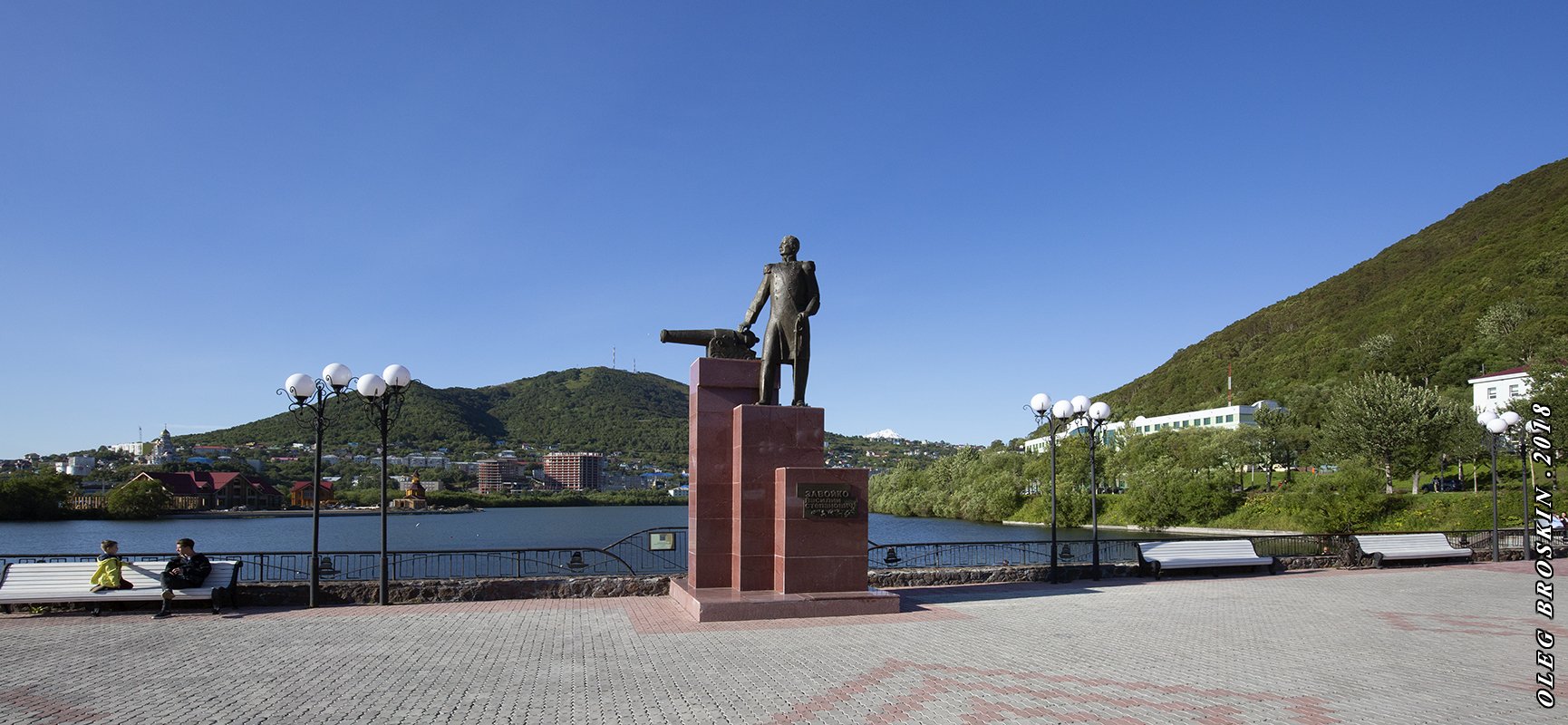 Памятник Завойко в Петропавловске Камчатском