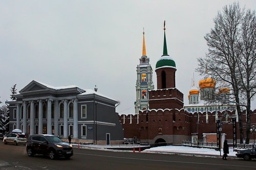 за стенами Тульского Кремля