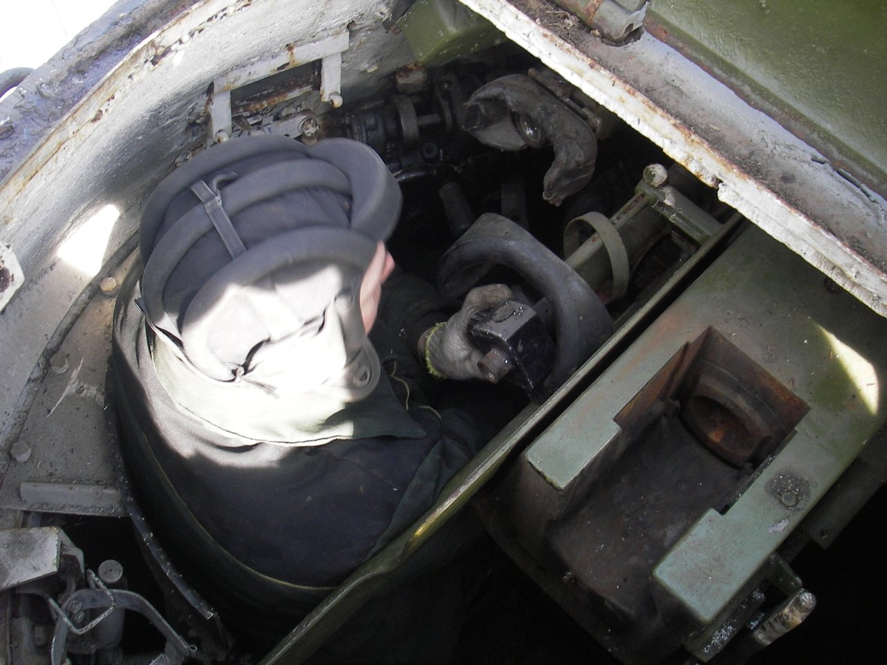 Внутри танка т 34 76