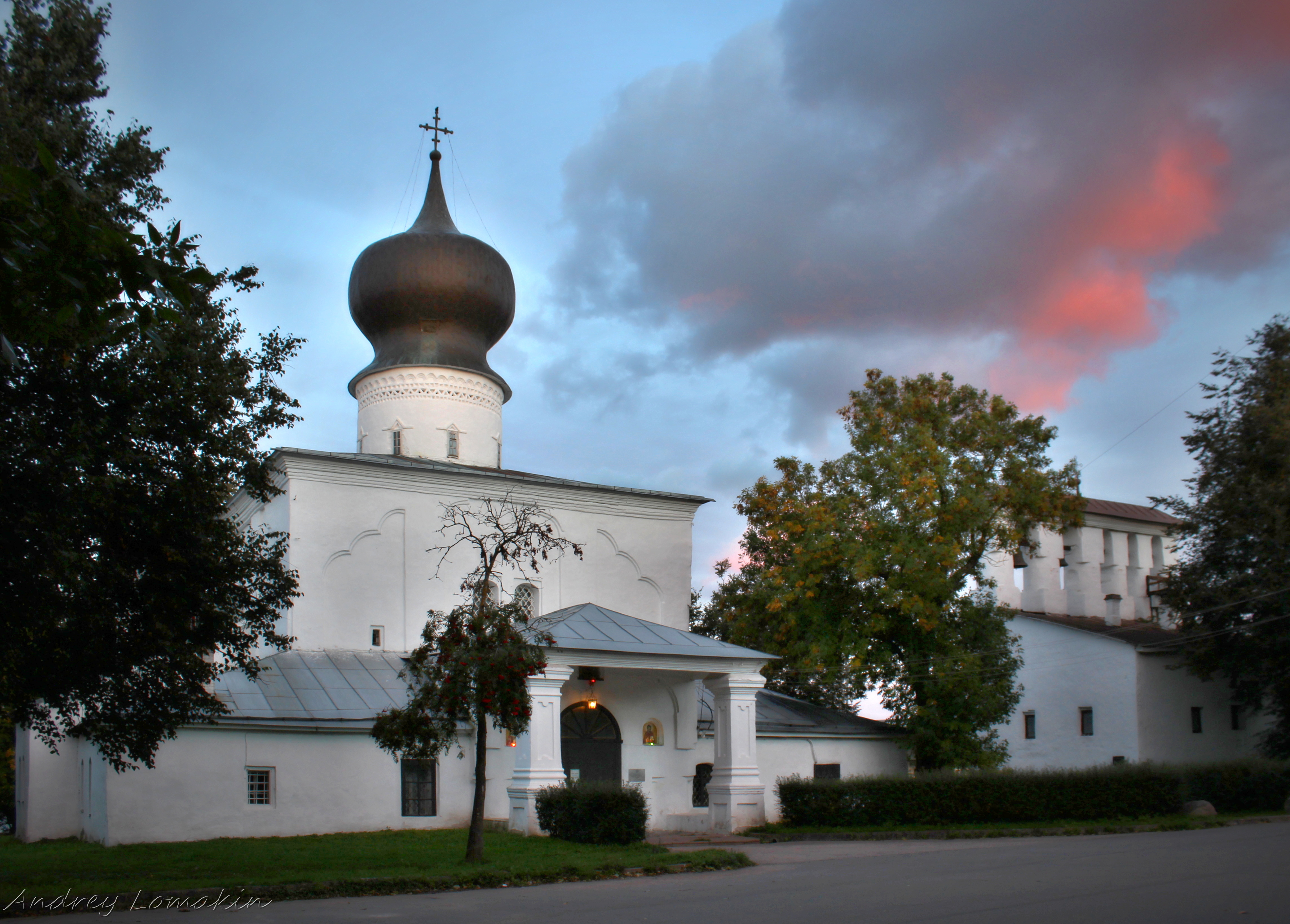 Успенская Церковь